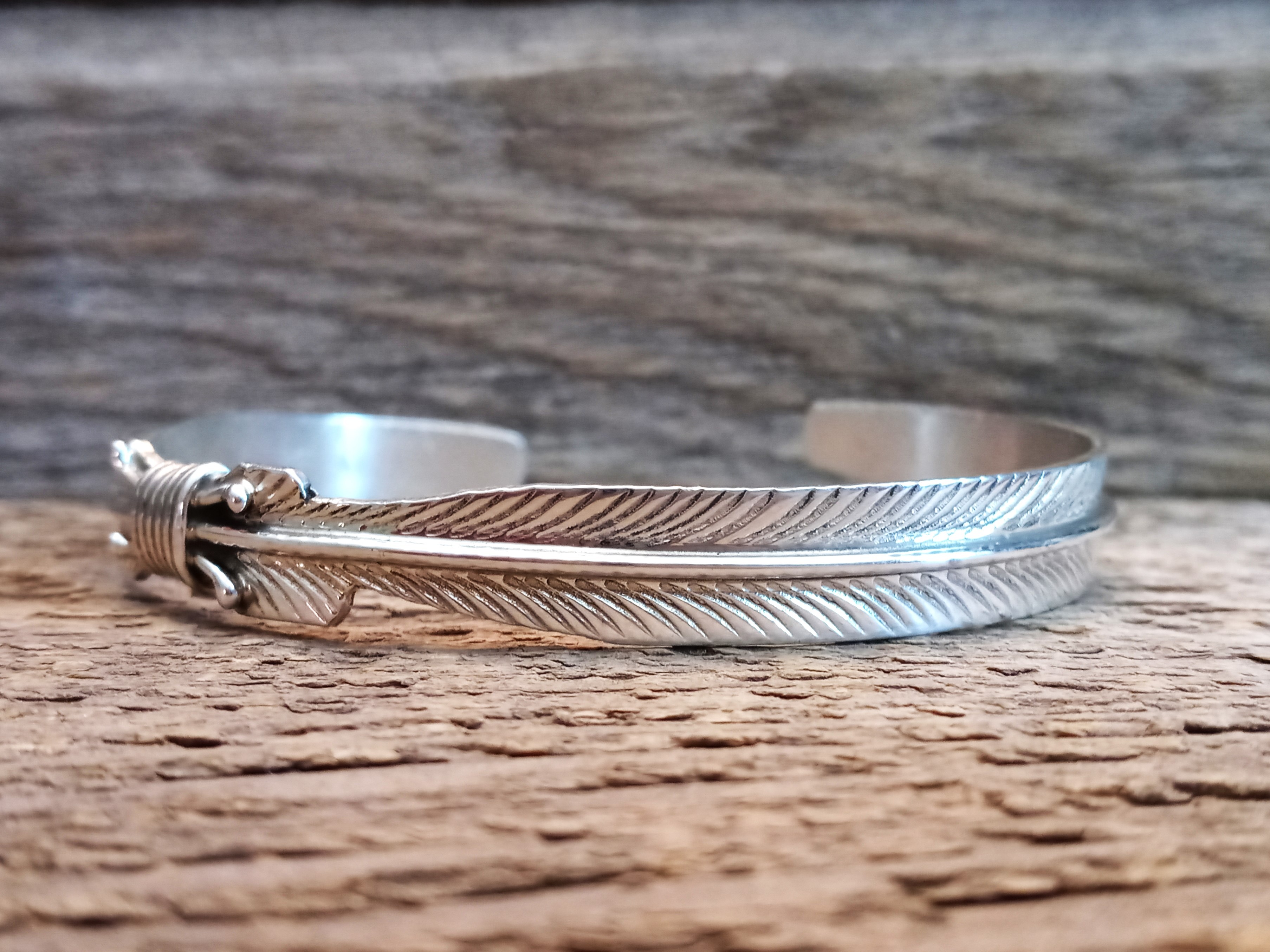 B7- Navajo Feather Bracelet