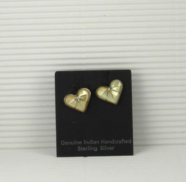 ERN91 Zuni Inlay Heart Earrings