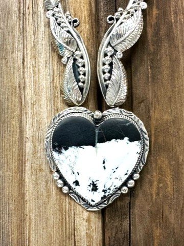 MLAN4- Monroe & Lillie Ashley White Buffalo Heart Necklace 
