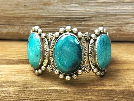 PB141- Pawn Navajo Turquoise Bracelet 