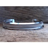 B28- Navajo Tahe Bracelet 